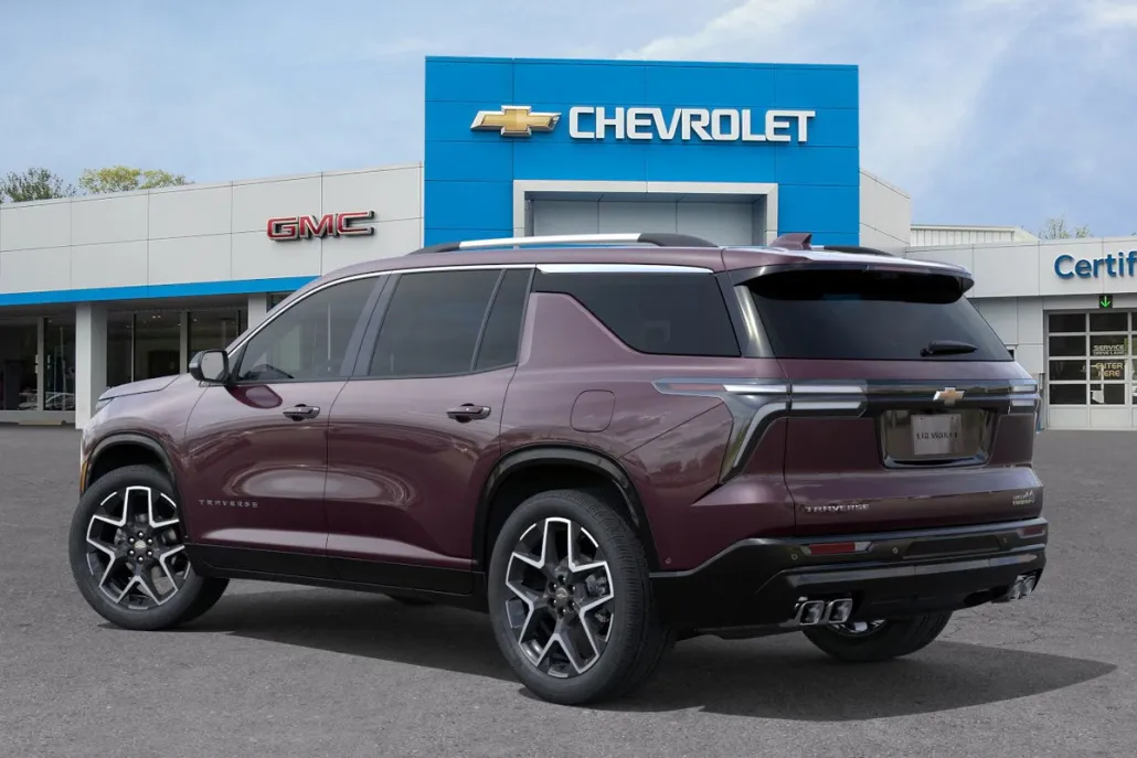 2026 Chevrolet Traverse High Country photo 1
