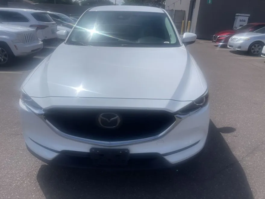 2018 Mazda CX-5 Touring photo 1
