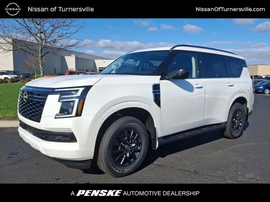 2025 Nissan Armada SV photo 1