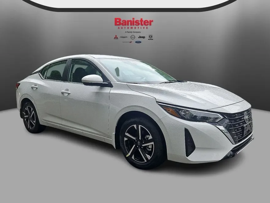 2025 Nissan Sentra SV photo 1