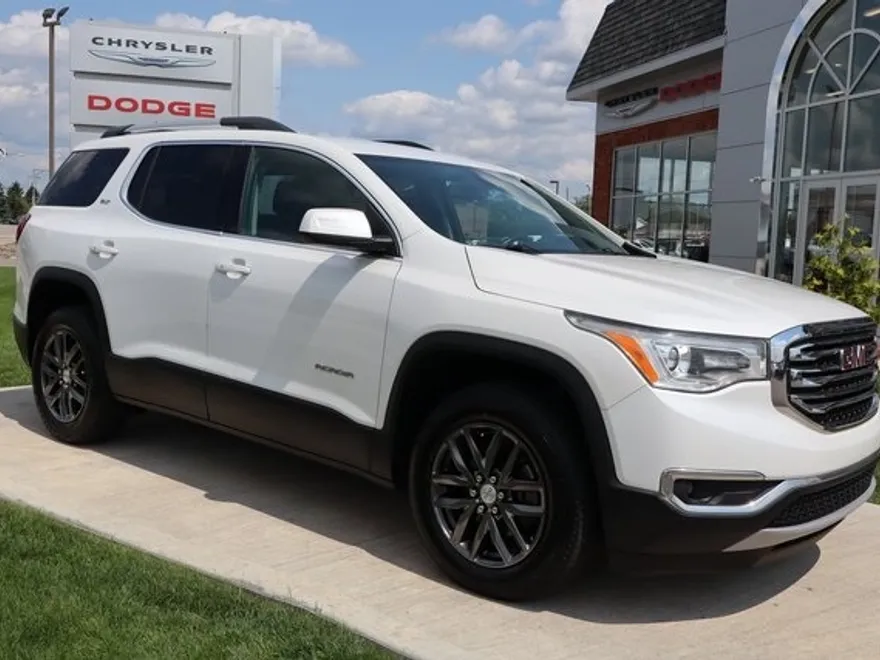 2019 Gmc Acadia SLT photo 1