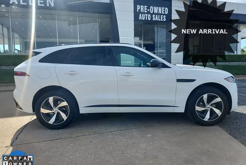 2025 Jaguar F-PACE P250 R-Dynamic S photo 1