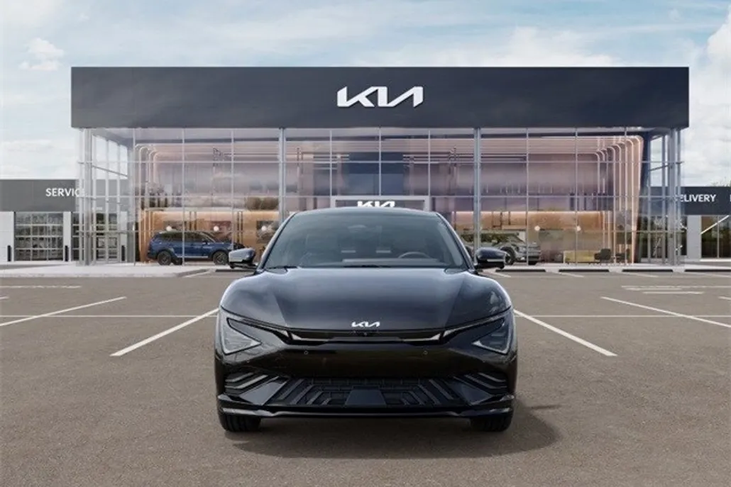 2025 Kia EV6 GT-Line photo 1