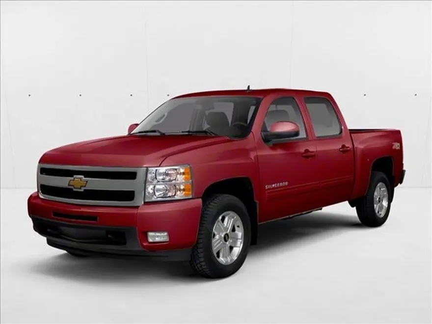 2013 Chevrolet Silverado 1500 LT photo 1