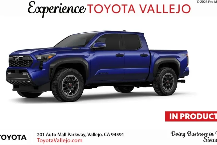 2025 Toyota Tacoma TRD Off-Road photo 1