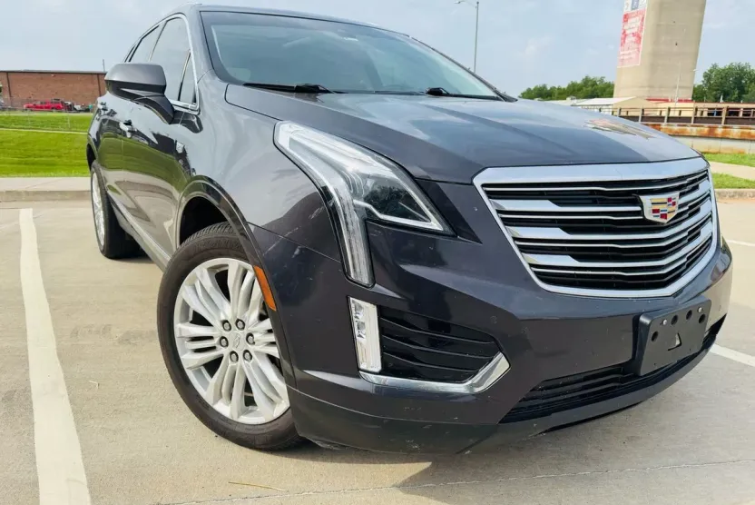 2018 Cadillac XT5 Premium Luxury photo 1