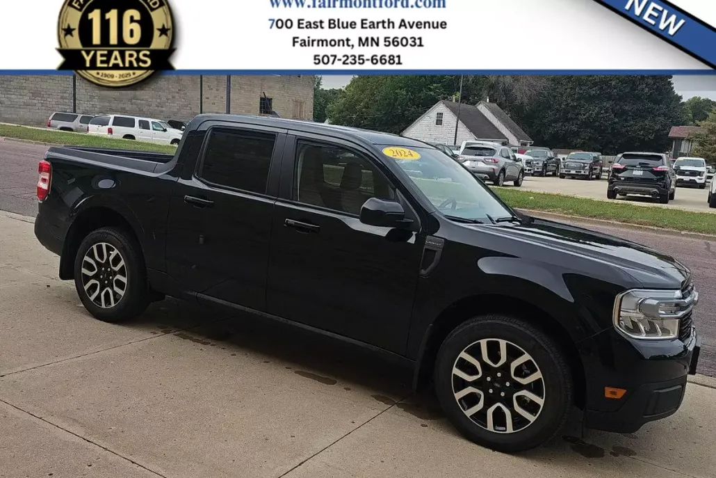 2024 Ford Maverick Lariat photo 1