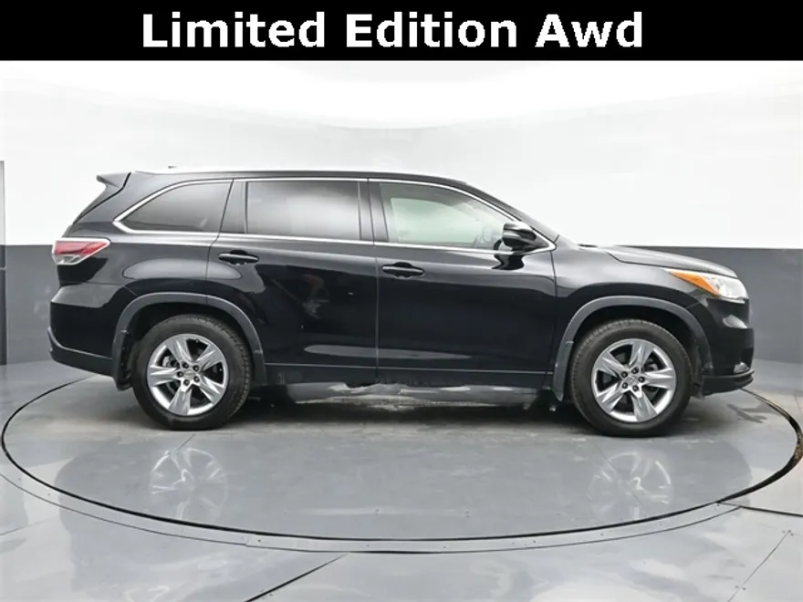 2015 Toyota Highlander Limited photo 1