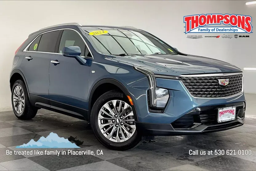 2024 Cadillac XT4 Premium Luxury photo 1