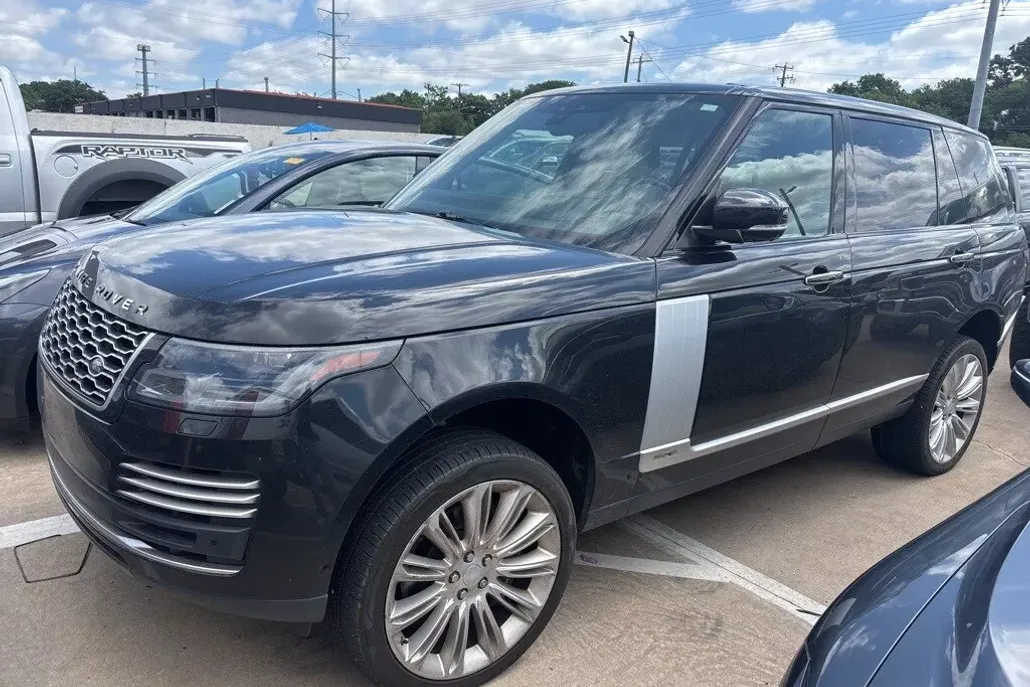2019 Land Rover Range Rover Autobiography photo 1