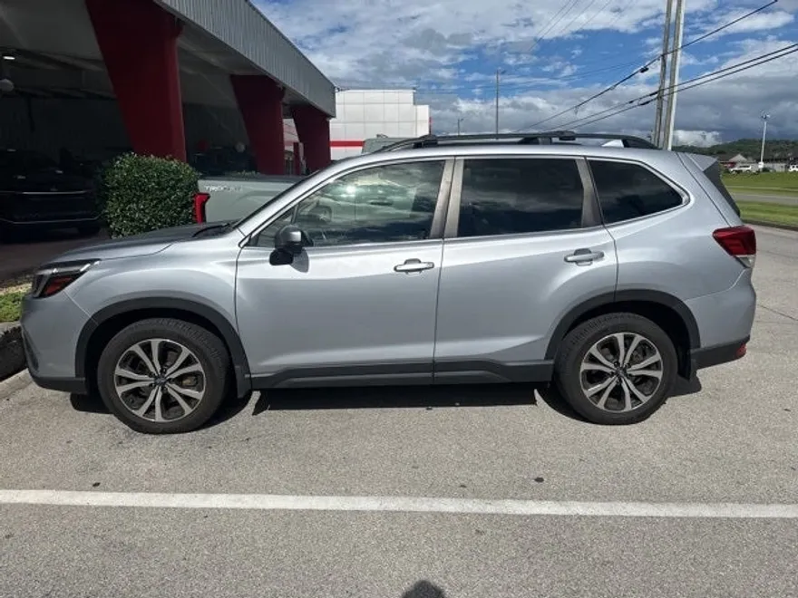 2019 Subaru Forester Limited photo 1