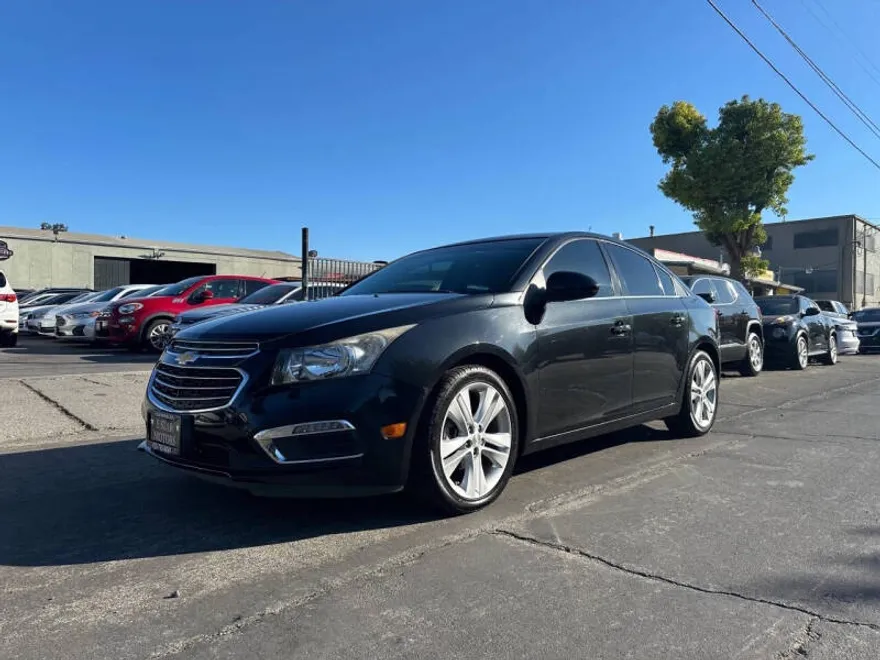 2015 Chevrolet Cruze LTZ photo 1
