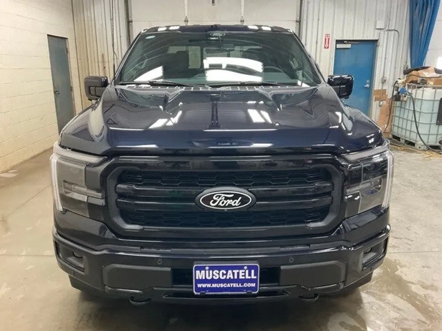 2025 Ford F-150 Lariat photo 1
