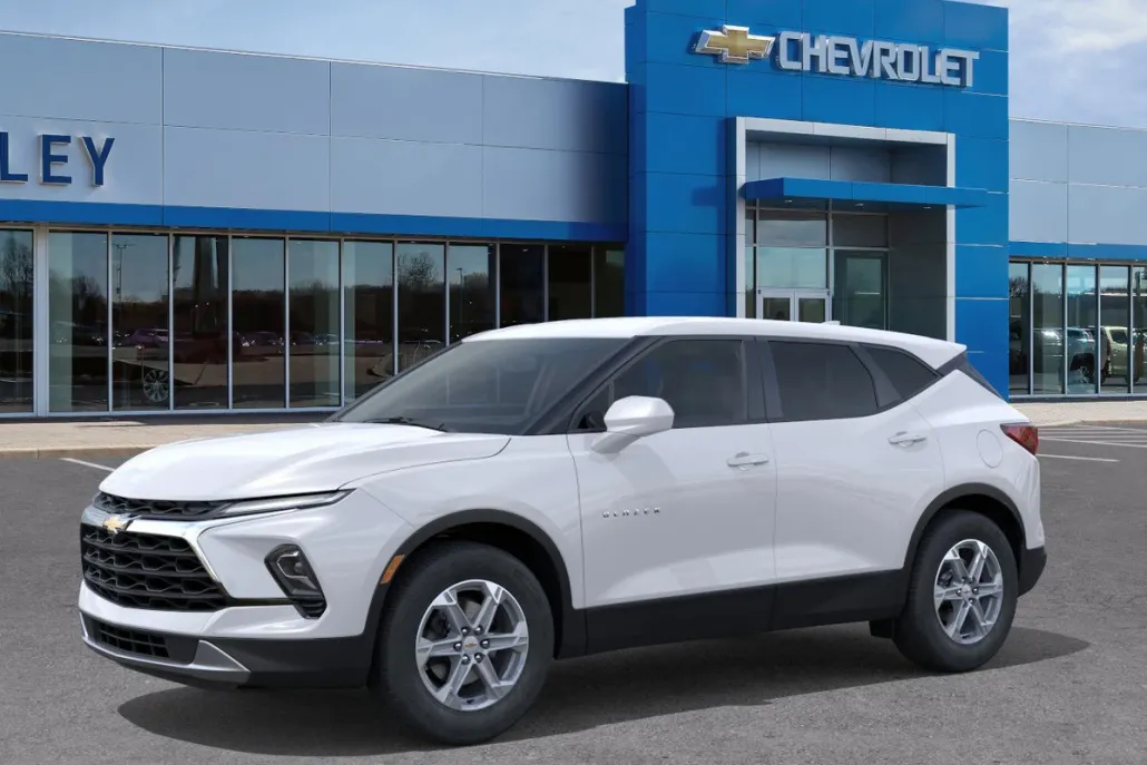 2025 Chevrolet Blazer 2LT photo 1