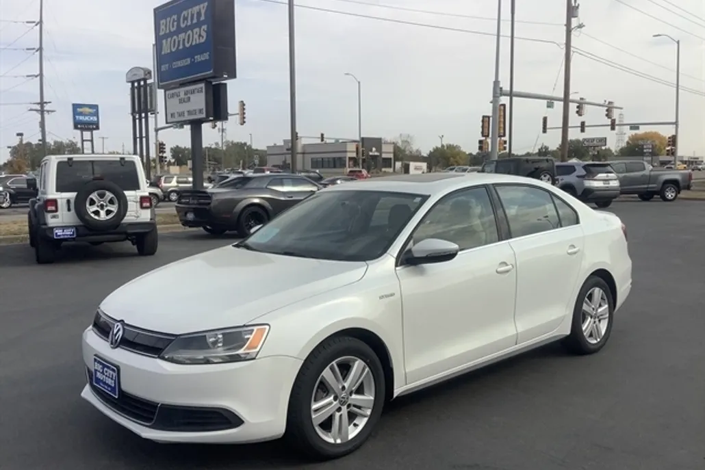 2014 Volkswagen Jetta Hybrid SEL photo 1