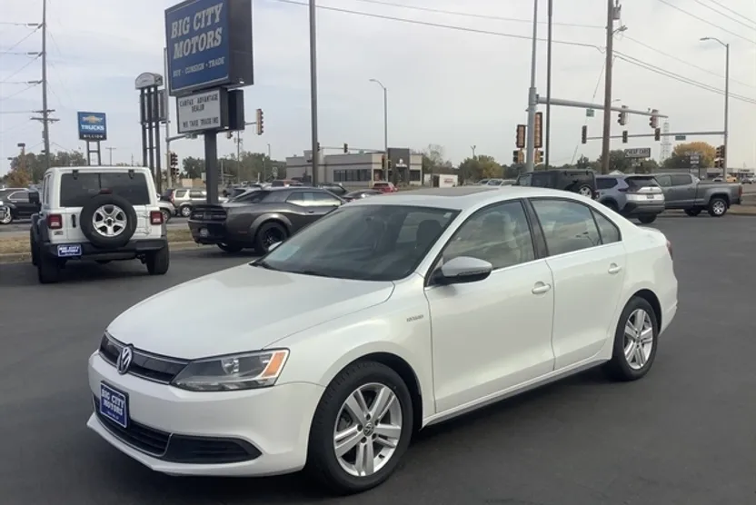 2014 Volkswagen Jetta Hybrid SEL photo 1