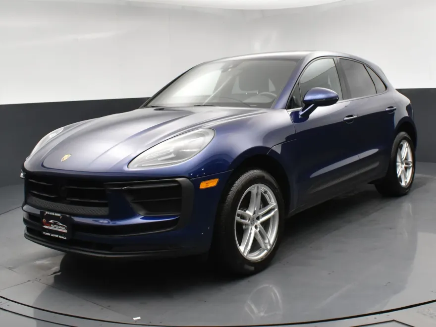 2022 Porsche Macan photo 1