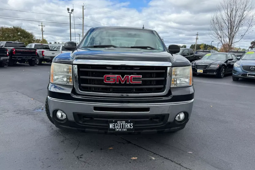 2011 Gmc Sierra 1500 SLT photo 1
