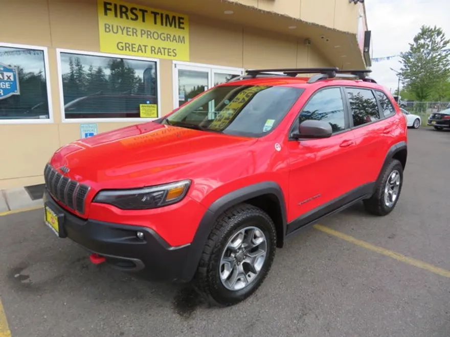 2019 Jeep Cherokee Trailhawk photo 1