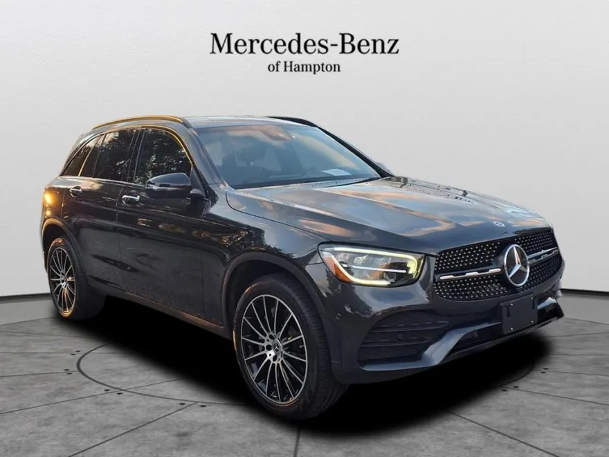2022 Mercedes Benz GLC 300 photo 1