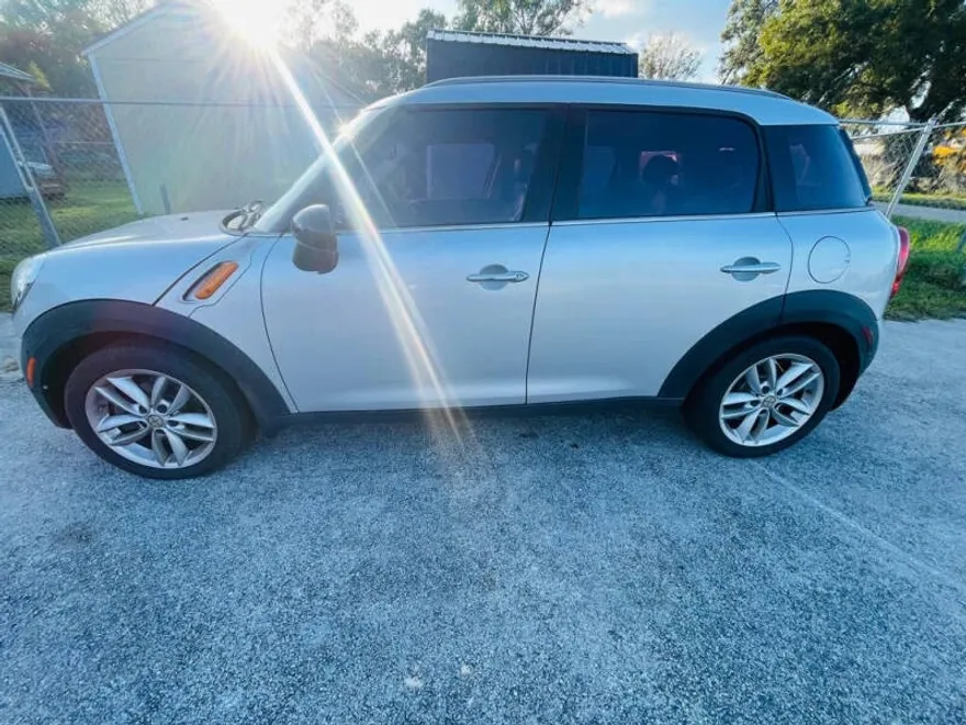 2012 Mini Countryman photo 1