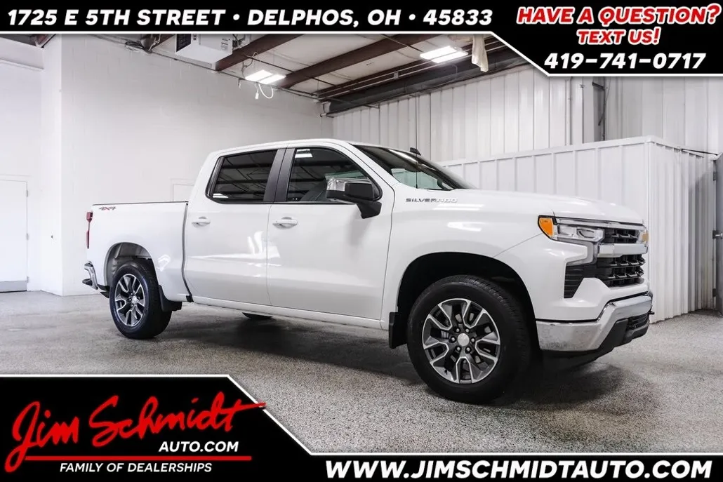 2023 Chevrolet Silverado 1500 LT photo 1
