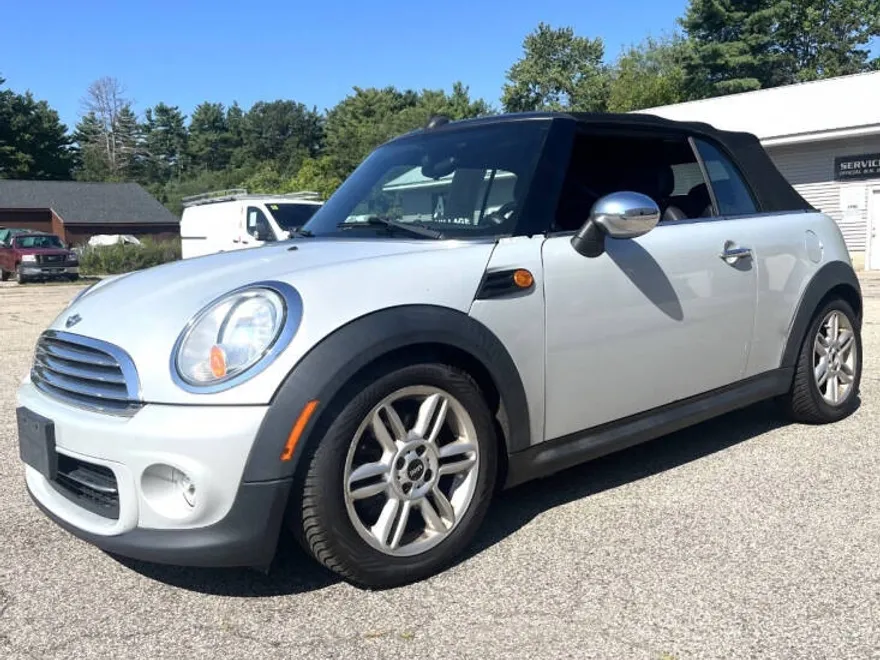 2011 Mini Cooper Base 2 Door Convertible photo 1