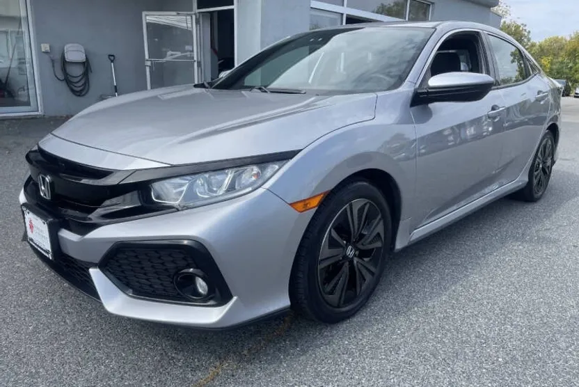 2018 Honda Civic EX photo 1