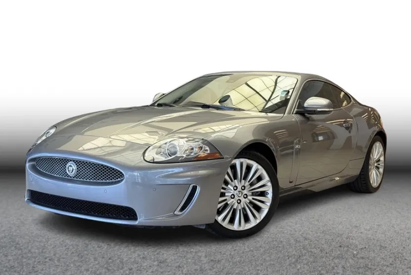 2010 Jaguar XK XKR Portfolio photo 1
