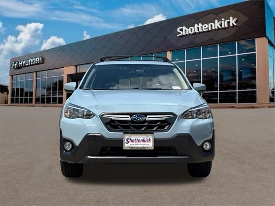 2022 Subaru Crosstrek Premium photo 1