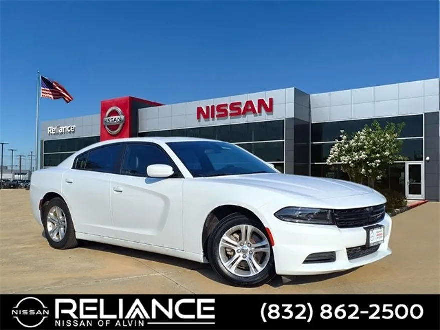 2022 Dodge Charger SXT photo 1