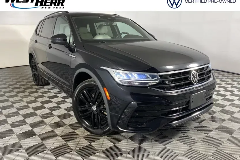 2022 Volkswagen Tiguan SE R-Line Black photo 1