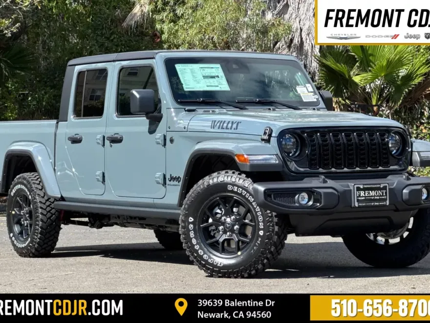 2025 Jeep Gladiator Willys photo 1