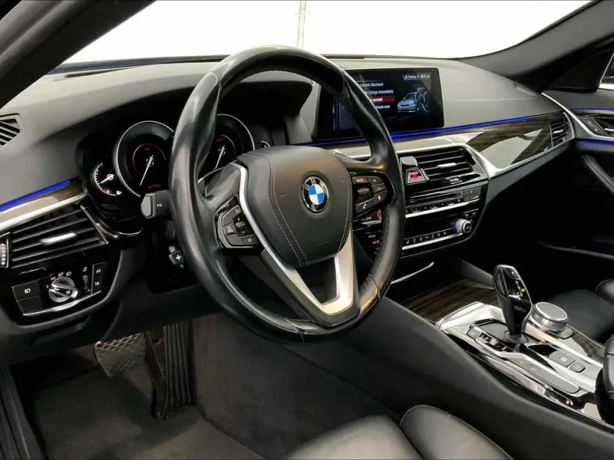 2018 Bmw 530e Sedan photo 1