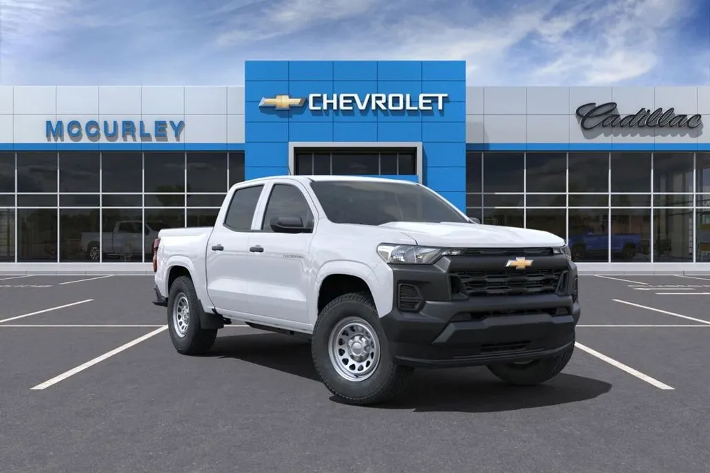 2025 Chevrolet Colorado LT photo 1