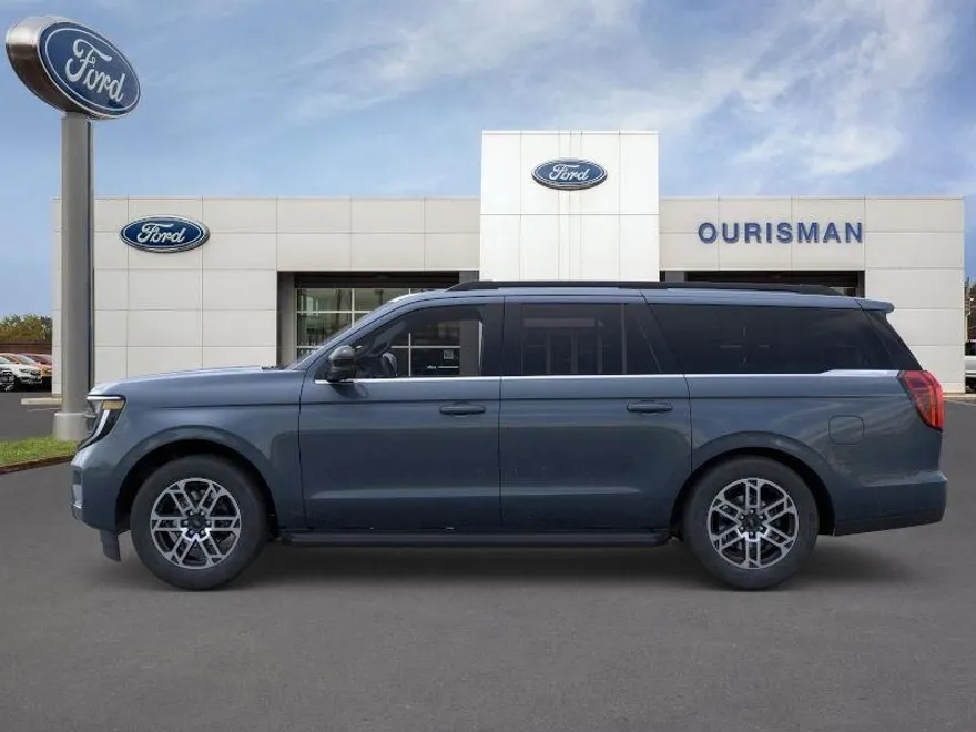 2025 Ford Expedition MAX photo 1