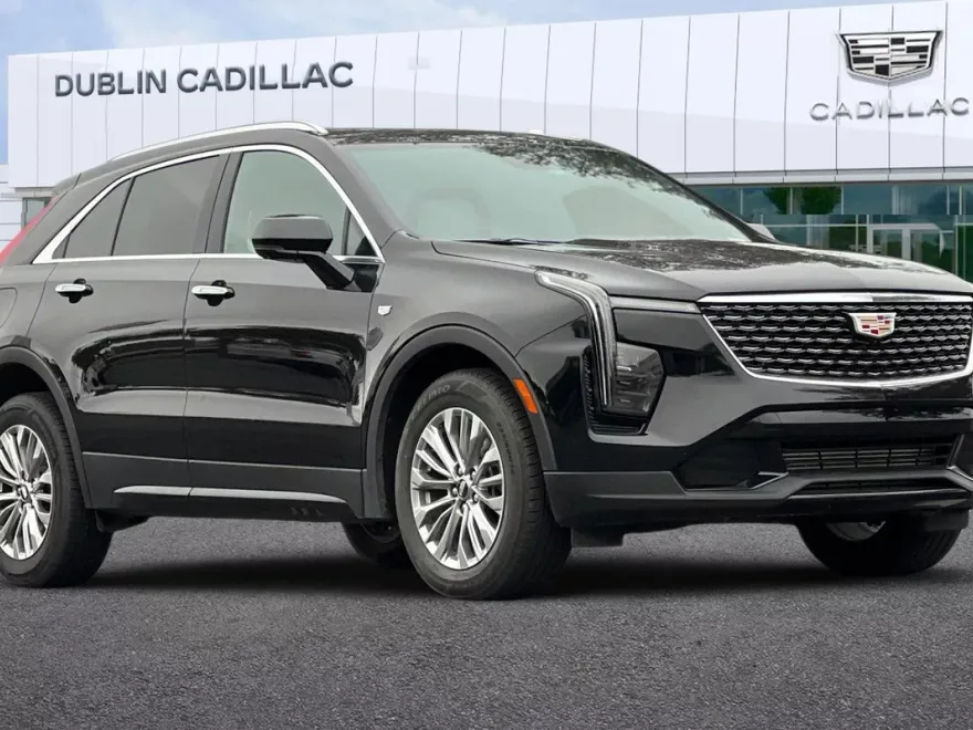 2025 Cadillac XT4 Premium Luxury photo 1