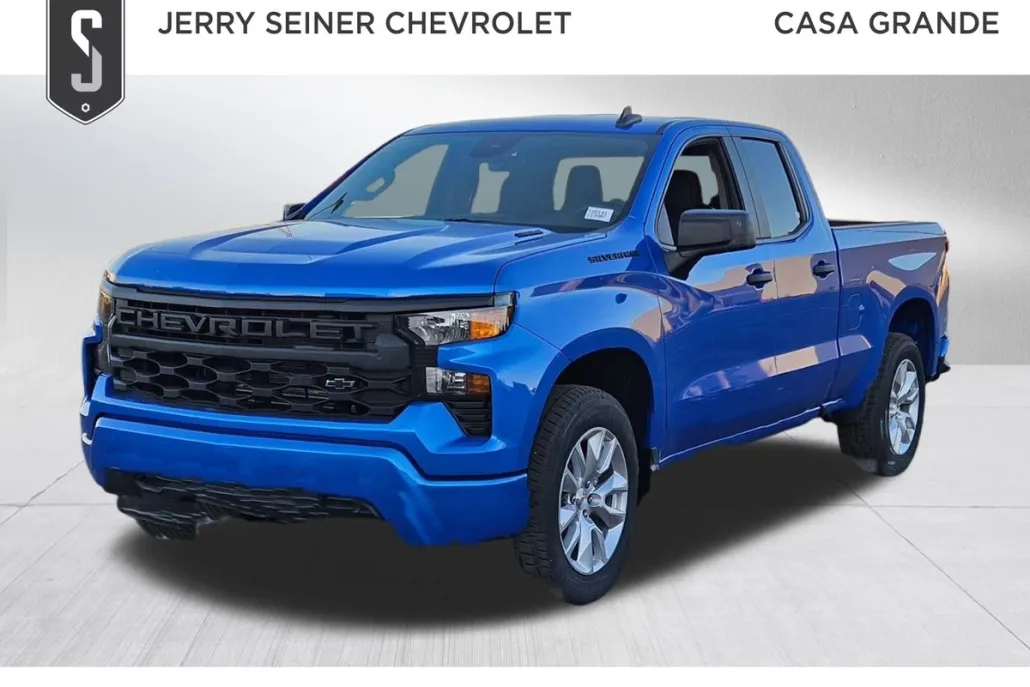 2026 Chevrolet Silverado 1500 Custom photo 1