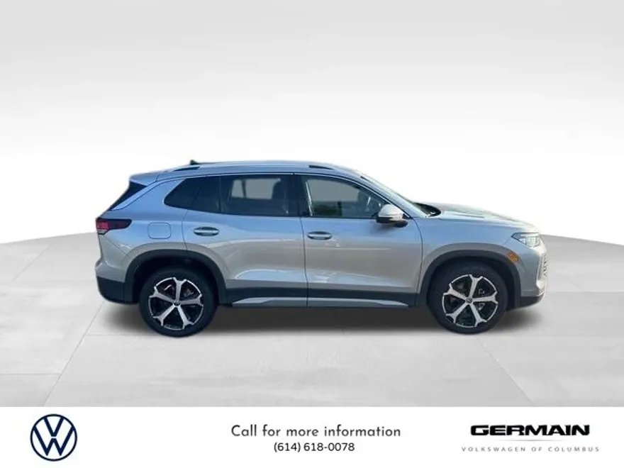 2025 Volkswagen Tiguan SE photo 1
