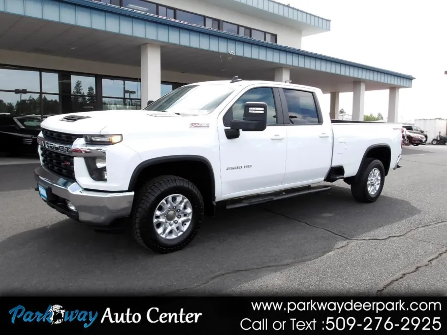 2022 Chevrolet Silverado 2500HD LT photo 1