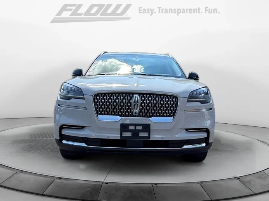 2022 Lincoln Aviator Reserve photo 1