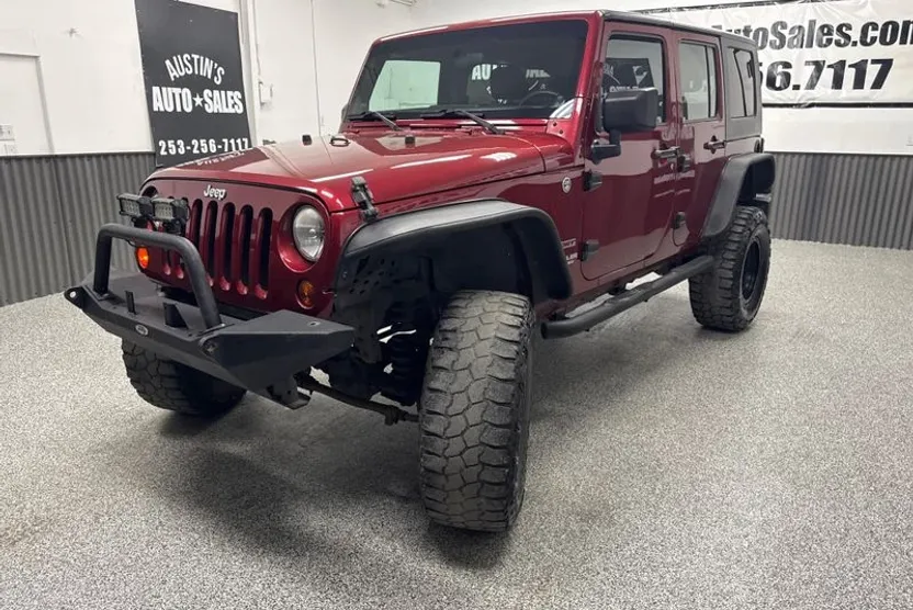 2013 Jeep Wrangler Unlimited Sport photo 1