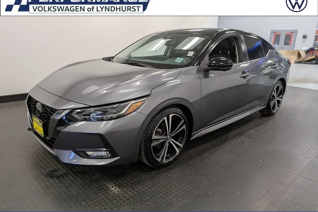 2021 Nissan Sentra SR Premium photo 1