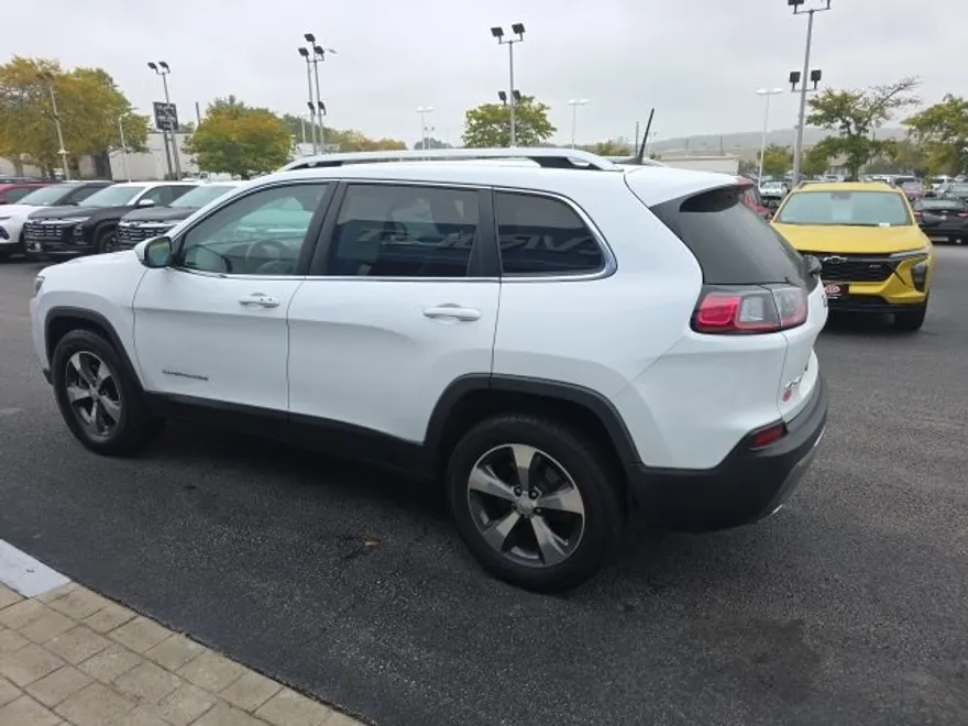 2019 Jeep Cherokee Limited photo 1