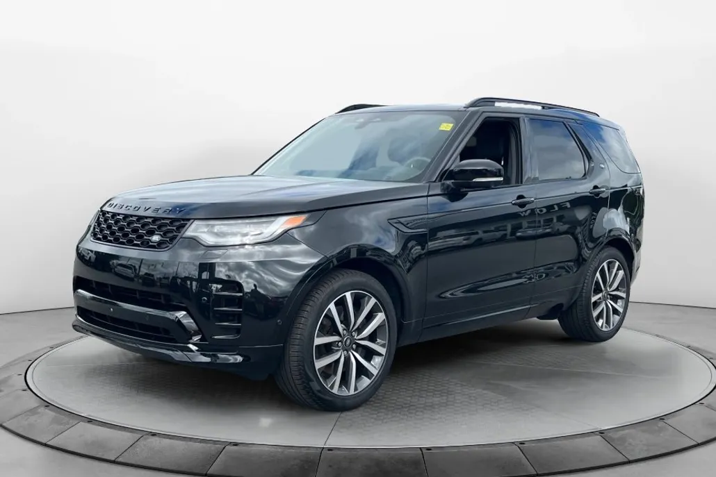 2024 Land Rover Discovery P360 Dynamic SE photo 1