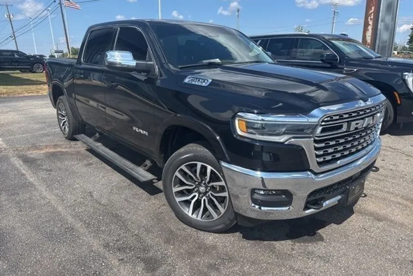 2025 Ram 1500 Limited photo 1