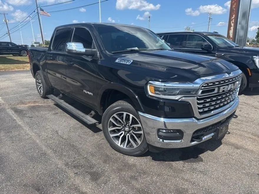 2025 Ram 1500 Limited photo 1