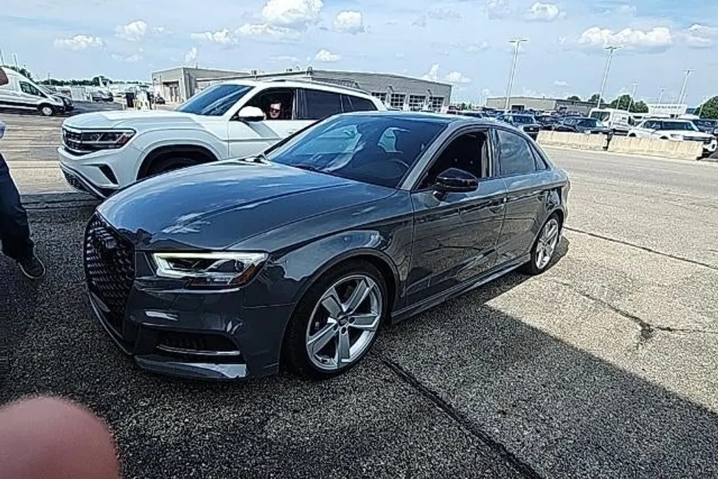 2019 Audi S3 Premium Plus photo 1