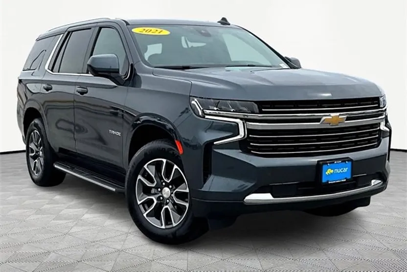 2021 Chevrolet Tahoe LT photo 1