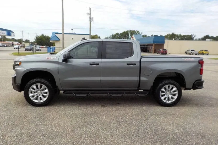 2021 Chevrolet Silverado 1500 LT Trail Boss photo 1